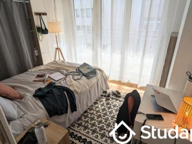 location appartement clichy 1 pièce 10 m2 hauts de seine 92110 870 € / mois