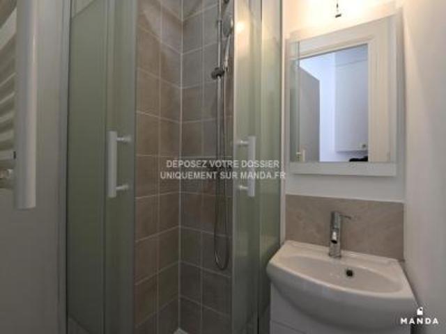 location appartement clichy 1 pièce 17 m2 hauts de seine 92110 942 € / mois