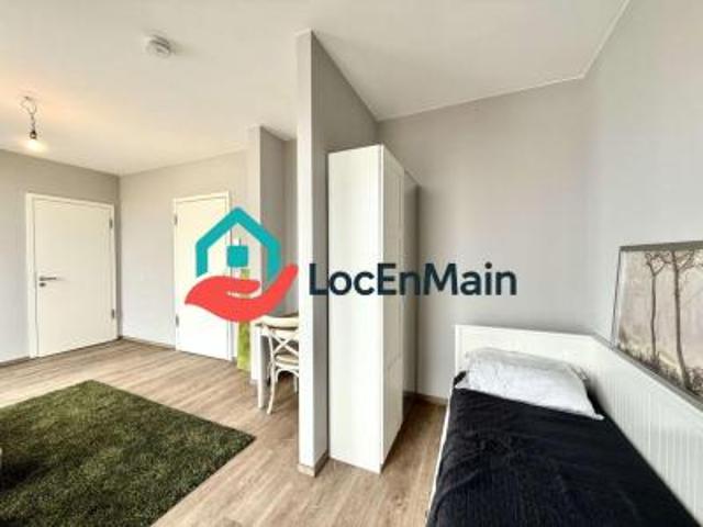 location appartement clichy 1 pièce 33 m2 hauts de seine 92110 890 € / mois