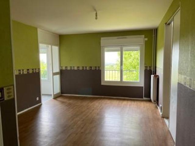 location appartement cluis 4 pièces 80 m2 indre 36340 537 € / mois