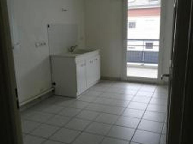 location appartement cluses 3 pièces 71 m2 haute savoie 74300 817 € / mois