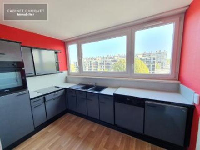 location appartement croix 4 pièces 98 m2 nord 59170 1068 € / mois