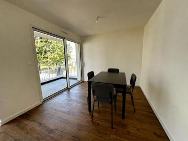 location appartement croix 2 pièces 41 m2 nord 59170 850 € / mois
