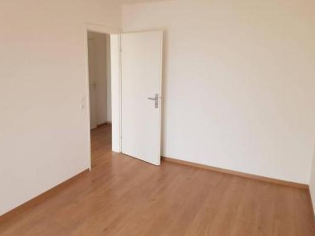 location appartement croix 2 pièces 47 m2 nord 59170 662 € / mois