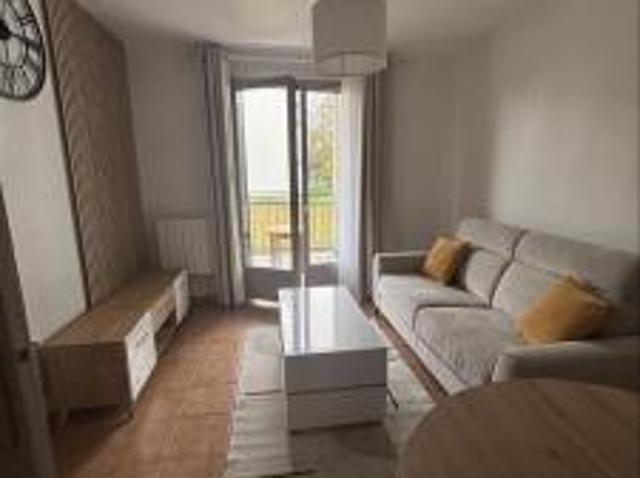 location appartement creteil 1 pièce 25 m2 val de marne 94000 895 € / mois
