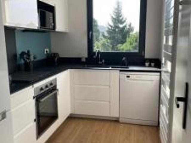 location appartement creteil 4 pièces 79 m2 val de marne 94000 2301 € / mois