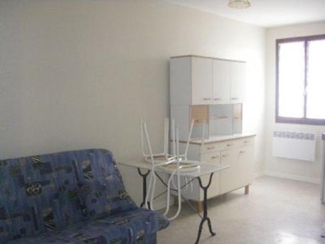 location appartement creusot 1 pièce 17 m2 saone et loire 71200 305 € / mois