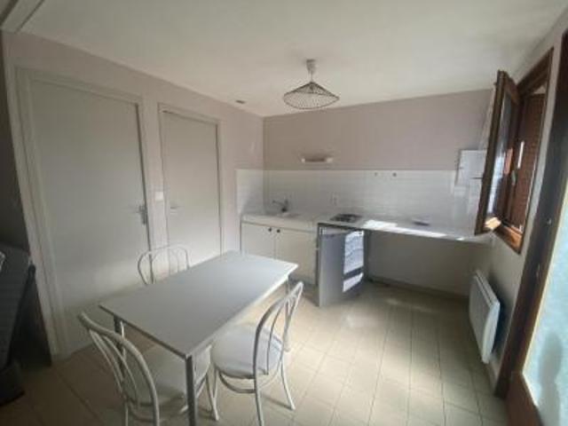location appartement creusot 1 pièce 20 m2 saone et loire 71200 310 € / mois