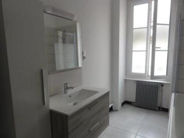 location appartement creusot 1 pièce 33 m2 saone et loire 71200 420 € / mois