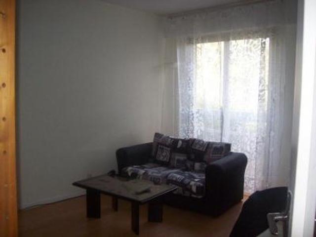 location appartement creusot 1 pièce 35 m2 saone et loire 71200 365 € / mois