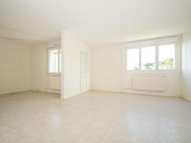 location appartement creusot 4 pièces 77 m2 saone et loire 71200 642 € / mois