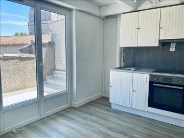 location appartement cuers 3 pièces 60 m2 var 83390 794 € / mois