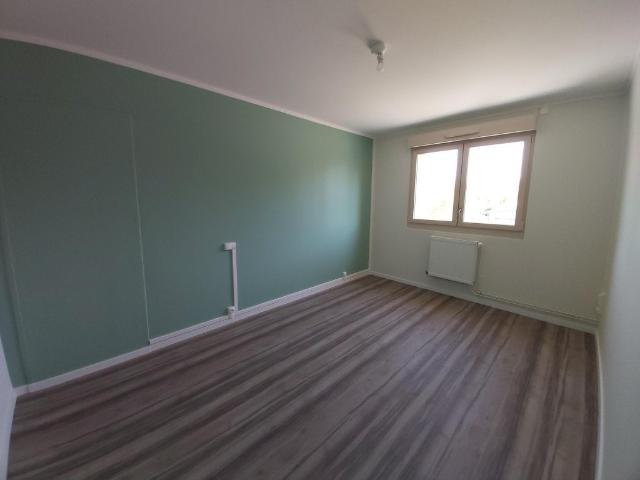 Location Appartement D 10, Gondrecourt le Château