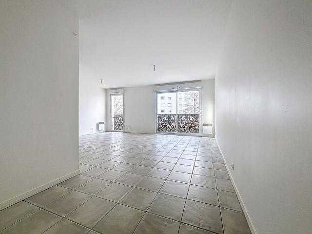 Location Appartement D 11, Nuret le Ferron