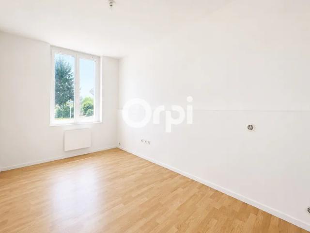 Location Appartement D 5, Landricourt
