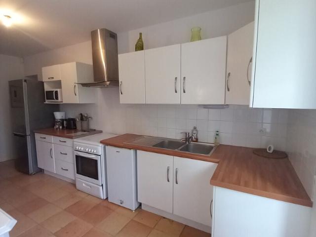 Location Appartement D 68, Négrondes