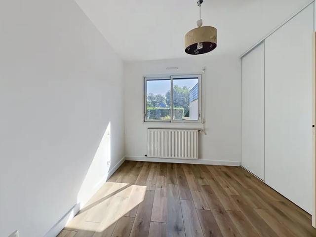 Location Appartement D 69, Landivisiau