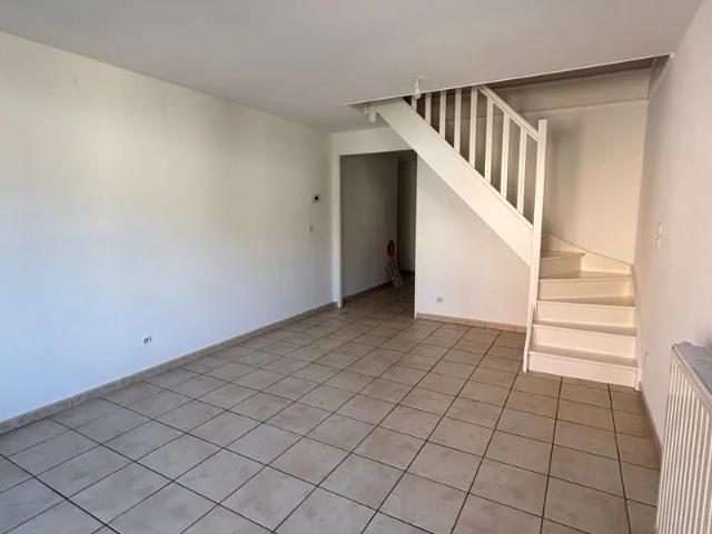 Location Appartement D 984e, Cessy