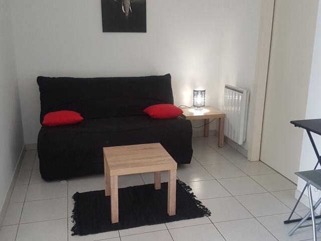 Location Appartement D 98, Ciran