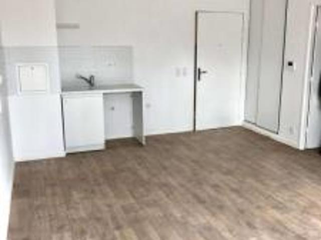 location appartement dammarie les lys 4 pièces 85 m2 seine et marne 77190 1345 € / mois