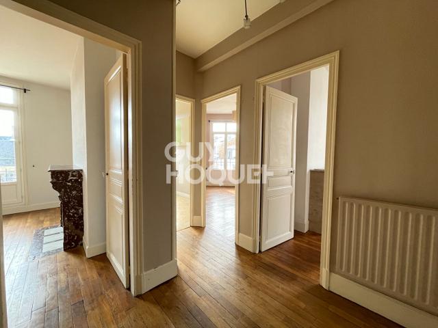 LOCATION: appartement de 3 pièces 56 m² à Soissons