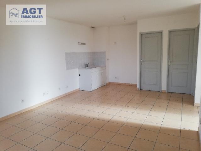 LOCATION APPARTEMENT DE TYPE F3 20 KM BEAUVAIS NO