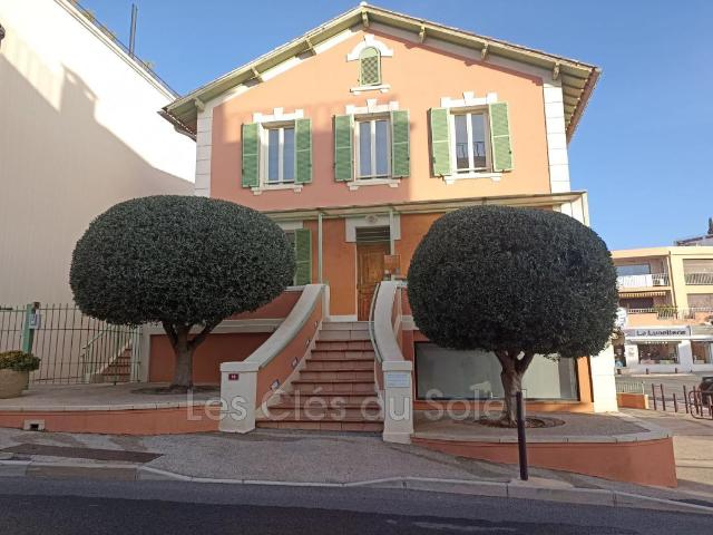 location appartement de caractère 4 Pièce s