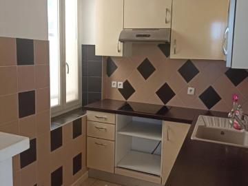 Location appartement de caractère 4 pièces 73 m² Bandol