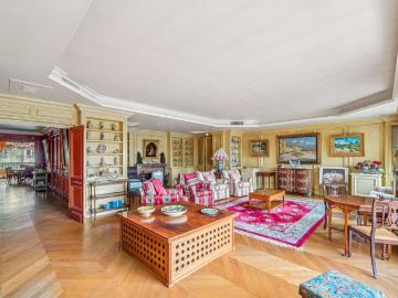 Location Appartement de luxe Paris 7 4 Pièces 191 m²