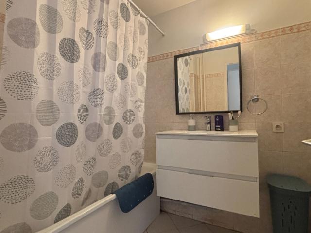 Location Appartement Desserte Ernest Cognacq, Évry