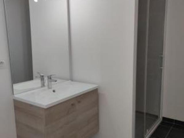 location appartement dinard 3 pièces 65 m2 ille et vilaine 35800 798 € / mois