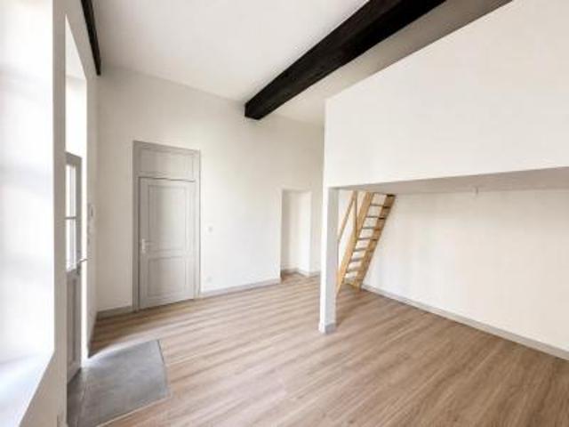 location appartement dijon 1 pièce 32 m2 cote d'or 21000 650 € / mois