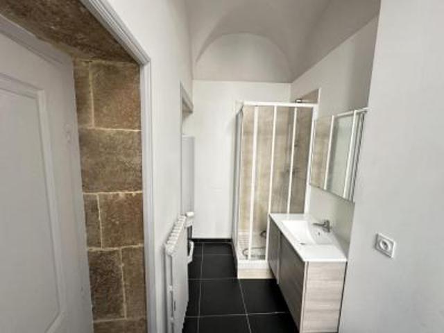 location appartement dijon 3 pièces 69 m2 cote d'or 21000 980 € / mois