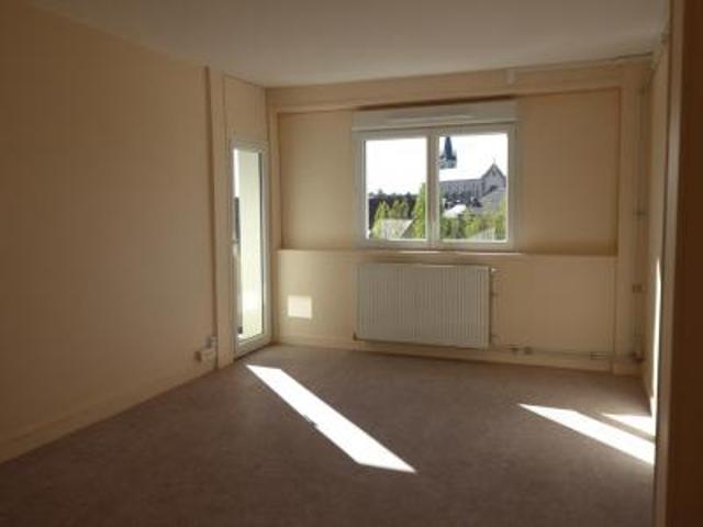 location appartement dompierre sur besbre 4 pièces 69 m2 allier 03290 479 € / mois