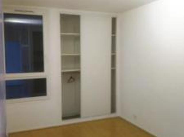 location appartement elancourt 3 pièces 70 m2 yvelines 78990 1350 € / mois