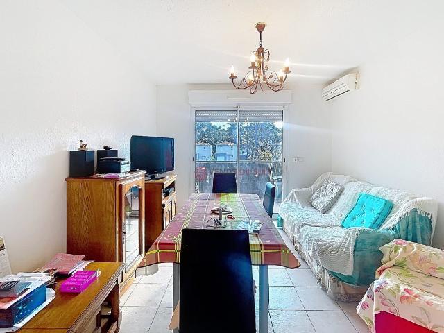 Location appartement en résidence Beziers, 40m² 2 pièces 570€ avec terrasse