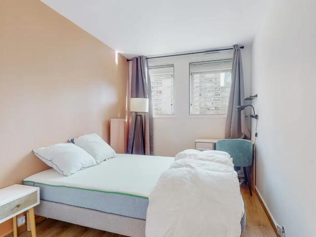 Location Appartement Esplanade Charles de Gaulle, Nanterre