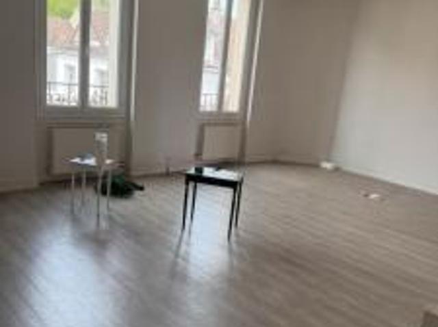 location appartement etampes 3 pièces 57 m2 essonne 91150 950 € / mois