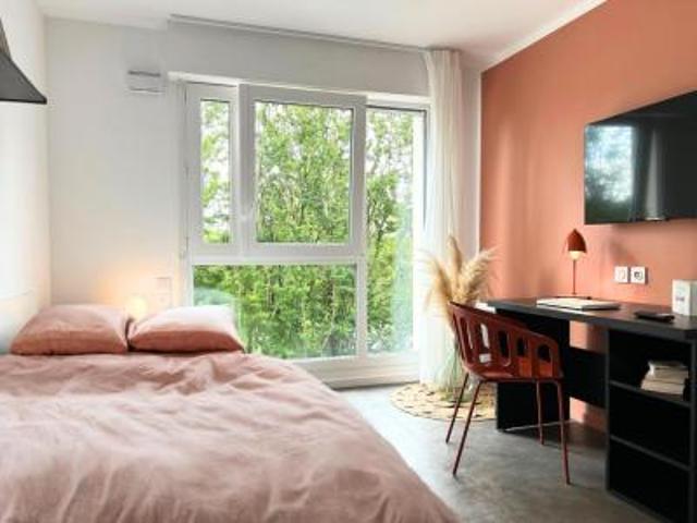 location appartement evry 1 pièce 18 m2 essonne 91000 760 € / mois