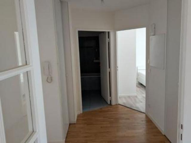 location appartement evry 2 pièces 47 m2 essonne 91000 870 € / mois