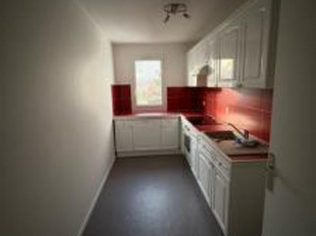 location appartement evry 3 pièces 68 m2 essonne 91000 1250 € / mois