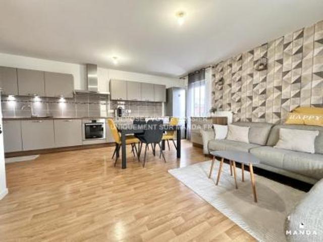 location appartement evry 3 pièces 62 m2 essonne 91000 1361 € / mois