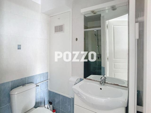 LOCATION: appartement F1 19 m² à Avranches