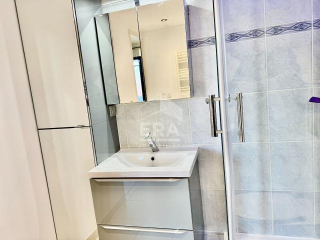 Location Appartement F1 La Roquette Sur Siagne