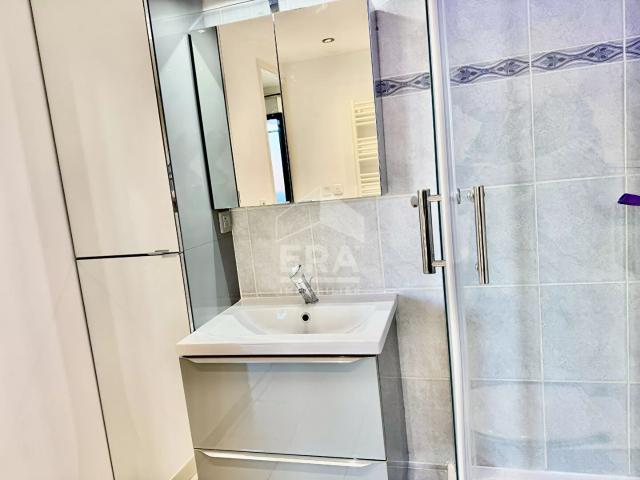 Location Appartement F1 La Roquette Sur Siagne