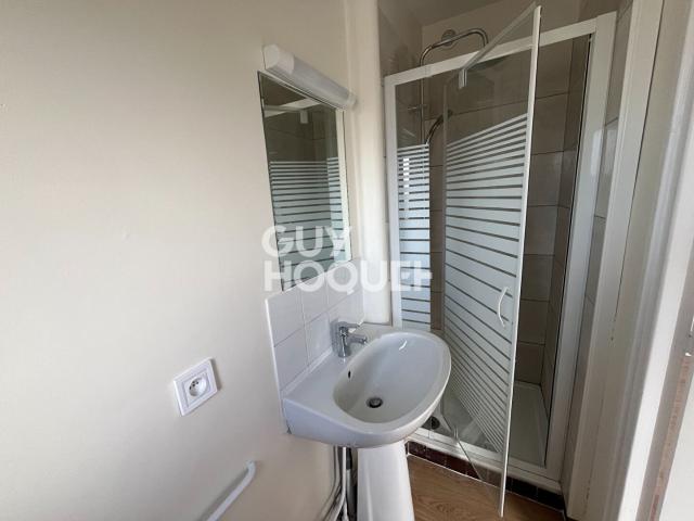 Location: appartement F2 à CALAIS