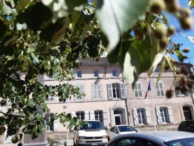location appartement faucogney et la mer 3 pièces 78 m2 haute saone 70310 591 € / mois