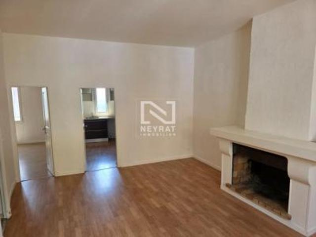 location appartement fayence 3 pièces 63 m2 var 83440 744 € / mois