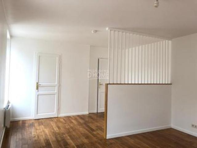 location appartement ferte gaucher 1 pièce 33 m2 seine et marne 77320 572 € / mois