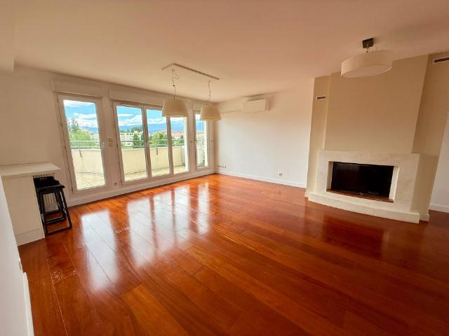 Location appartement Ferney Voltaire 6 pièces 177m² 3840€ | Matesa Immobilier